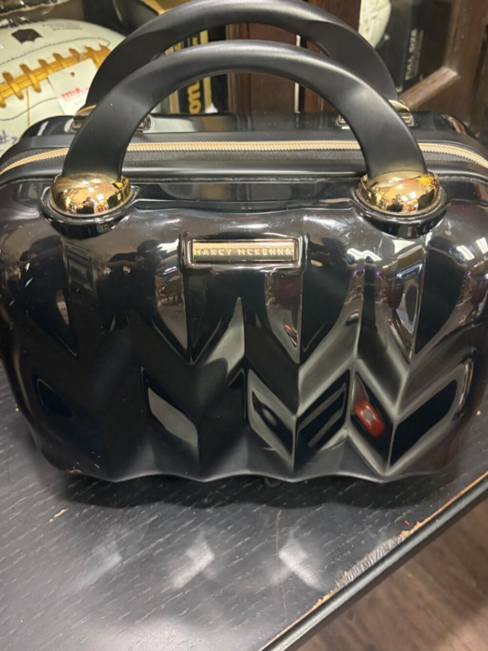 Marcy McKenna Milan 2-in-1 Hardside Beauty Case Black Gold Train Case